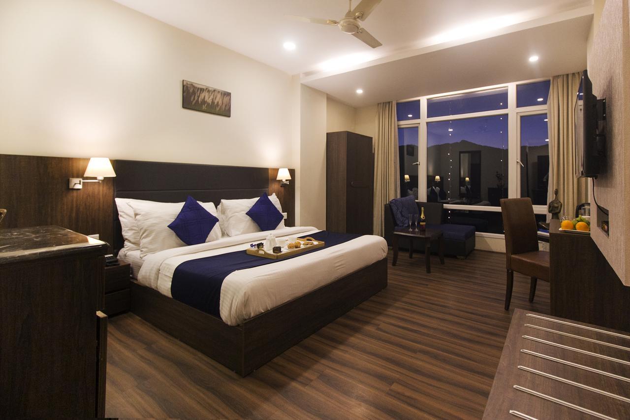 กังต๊อก ดริฟต์ โฮเต็ล แอนด์ เรสโตบาร์ Hotel กังต็อก ภายนอก รูปภาพ